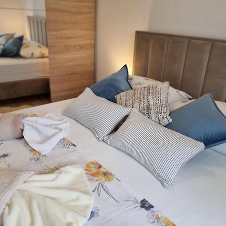 Apartments Manuel Banjol Zewnętrze zdjęcie